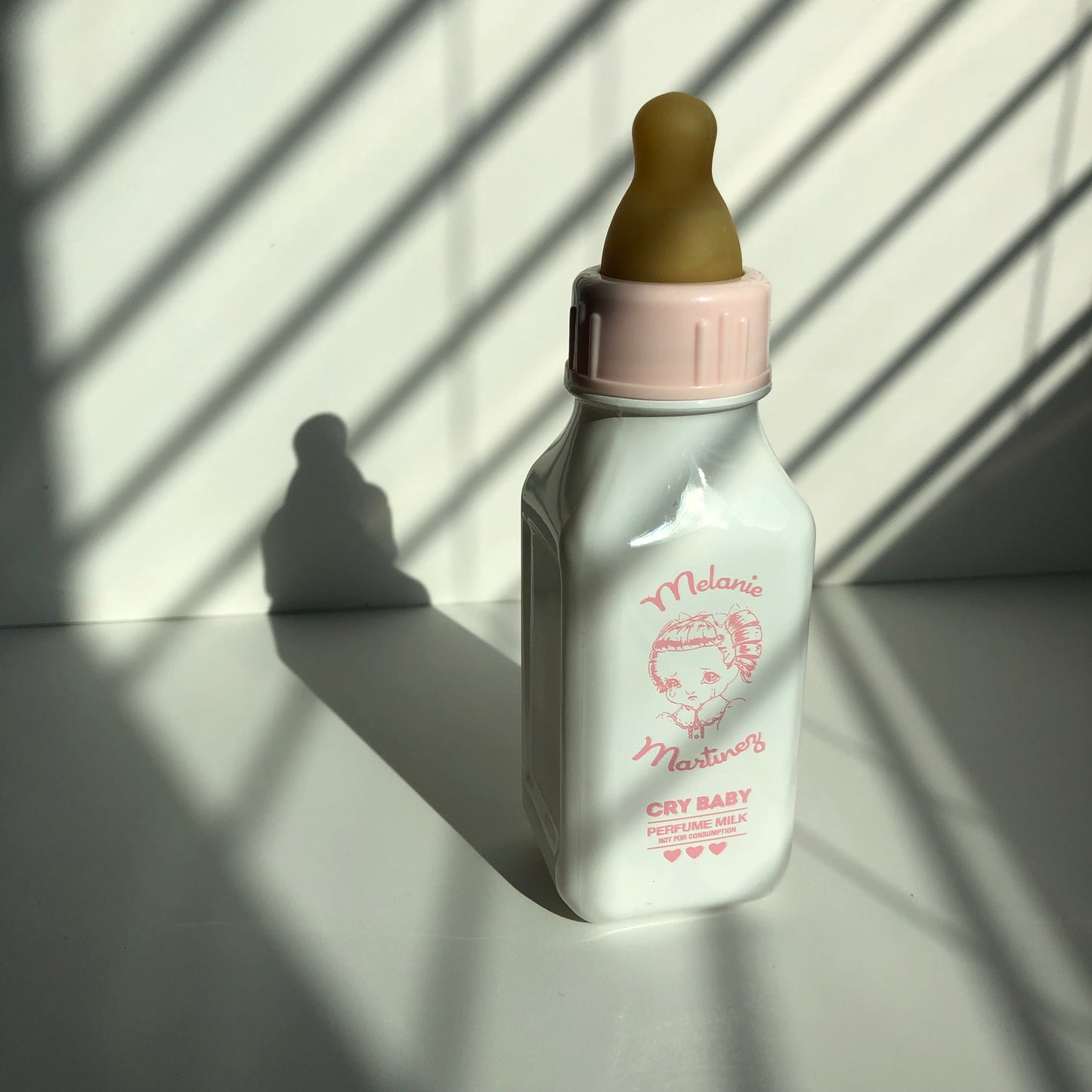 Melanie Martinez / Crybaby
